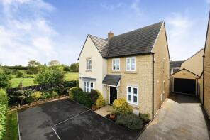 1, Blush Crescent, Carterton OX18 1DA