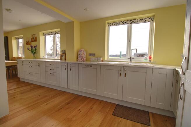 Kitchen 3