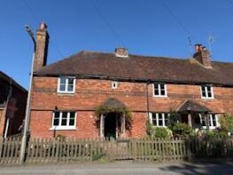 5 Club Cottages, Riding Lane, Hildenborough, Tonbridge TN11 9LJ
