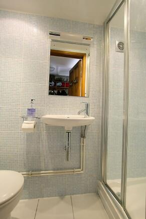 Cloak/Shower Room