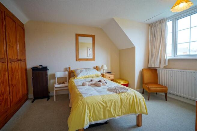 3 bed Detached for sale Image 12