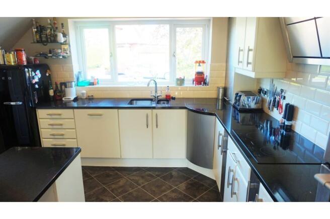 Kitchen / Breakfast