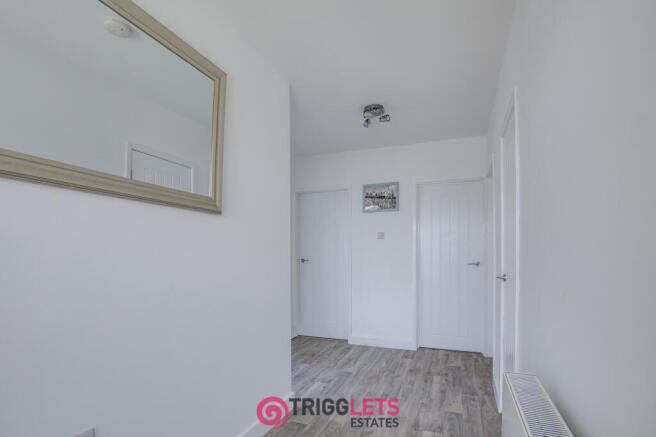 2 bed Detached Bungalow for sale Image 5