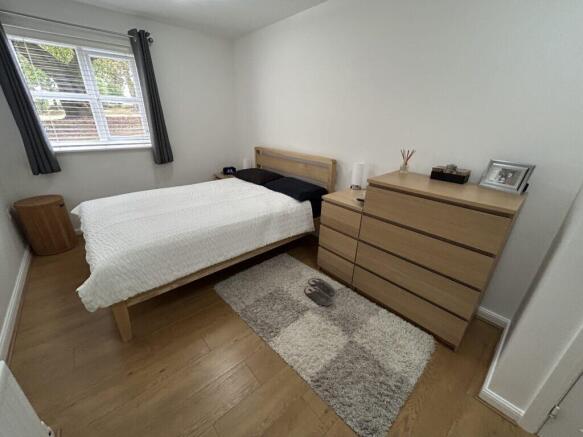 2 bed Apartment for sale Image 11