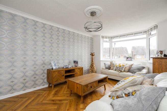 63 Eden Road_1.jpg