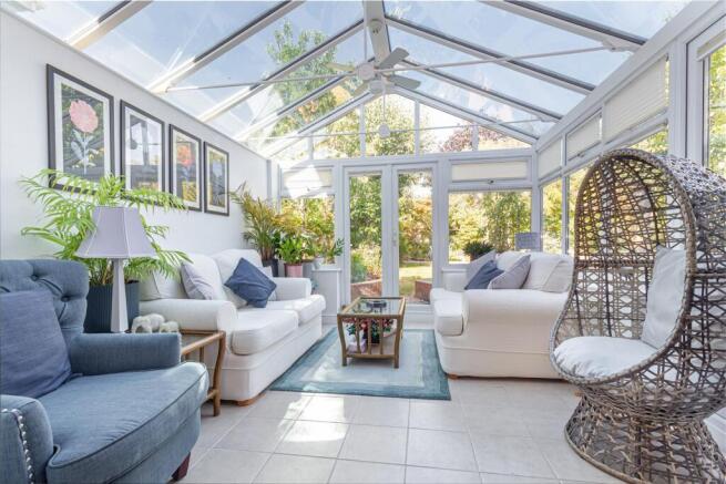 Garden Room/Conservatory-1.jpg