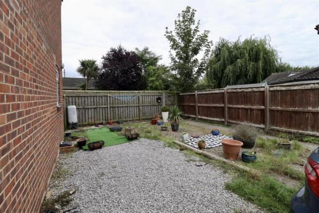 1 bed Apartment for sale Image 7
