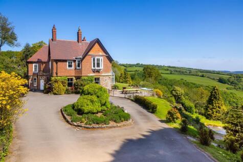 Wheddon Cross, Minehead