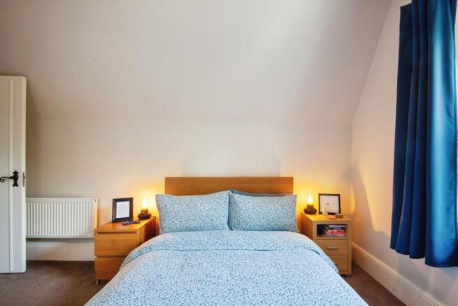 2 bed Apartment for sale Image 9