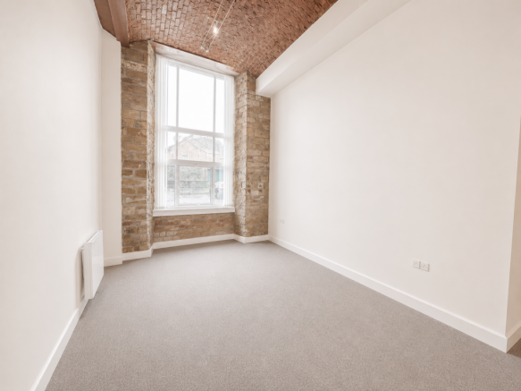 2 bed Flat to rent Image 6
