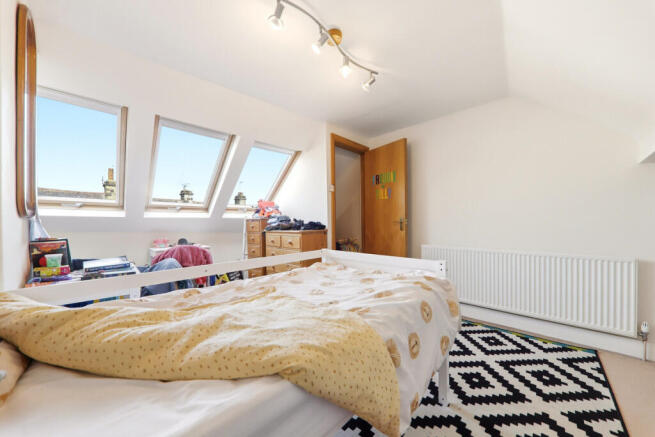 2 bed Terraced for sale Image 12