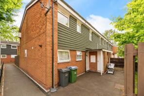 18, Austen Walk, West Bromwich B71 1RD