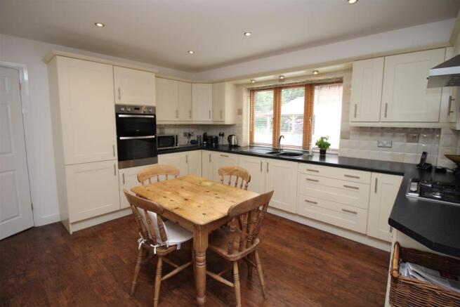2 Gerlensta Court kitchen.JPG