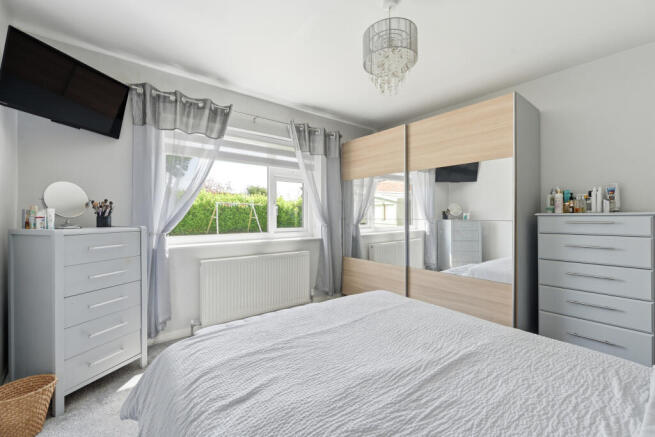2 bed Detached Bungalow for sale Image 10