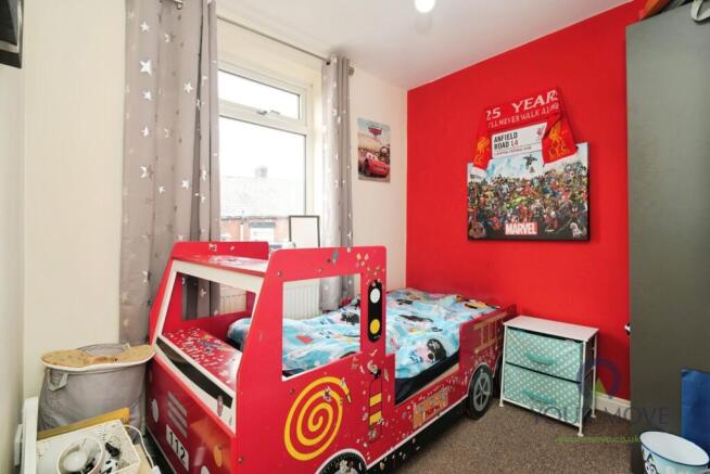 3 bed Terraced for sale Image 6