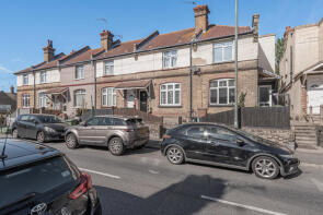 19, Moat Lane, Erith DA8 2NG