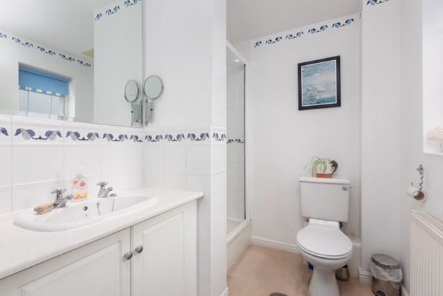 En Suite One