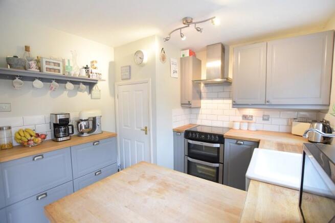 Kitchen/Dining Area