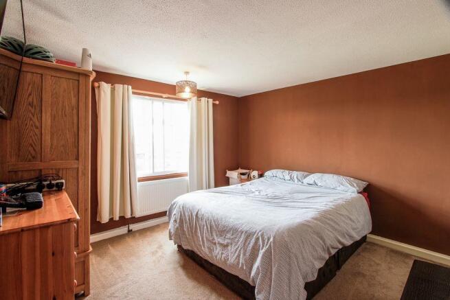 Bedroom 1 (Double)