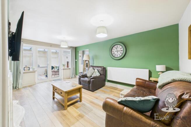 EweMove - Sutton Park Drive - 3