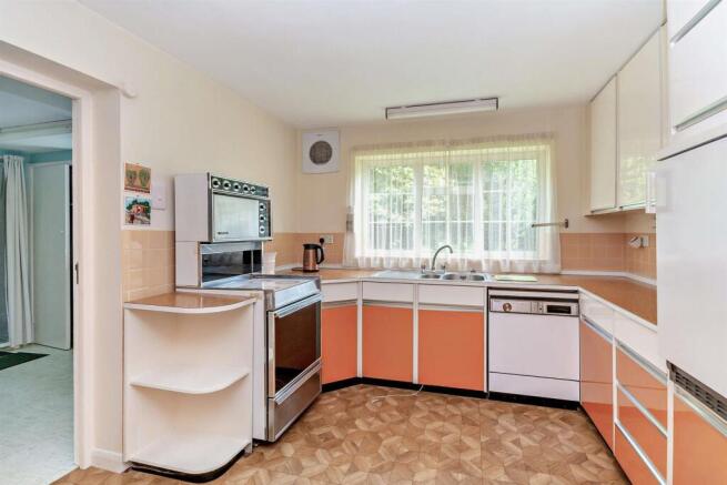 8698012-interior17-800.jpg