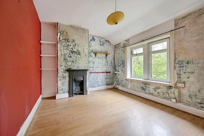 2 bed Terraced for sale Image 8