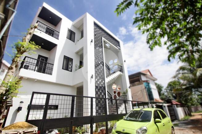 3-Storey Family Villa For Sale - Night Market Area, Siem Reap
