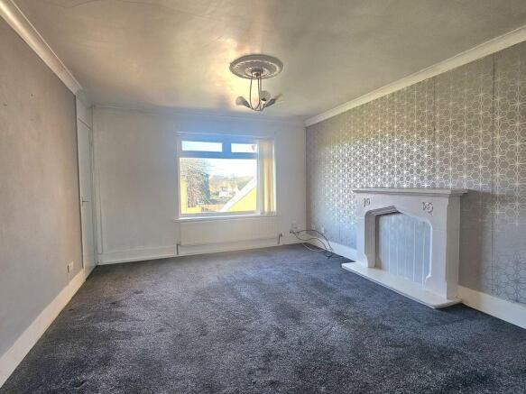 2 bed Flat to rent Image 12