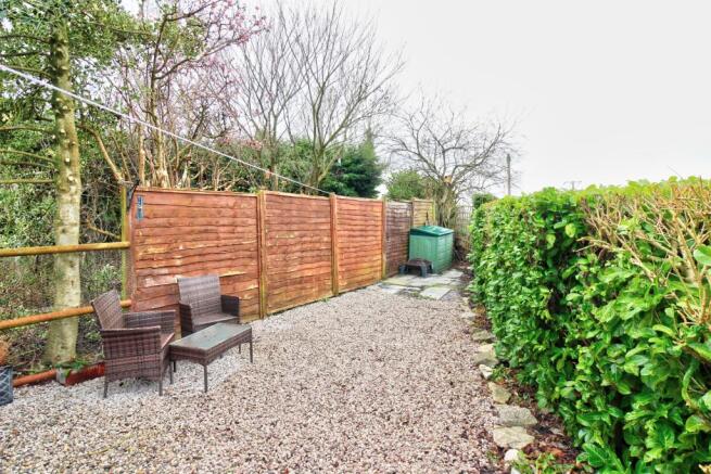 Bottom garden