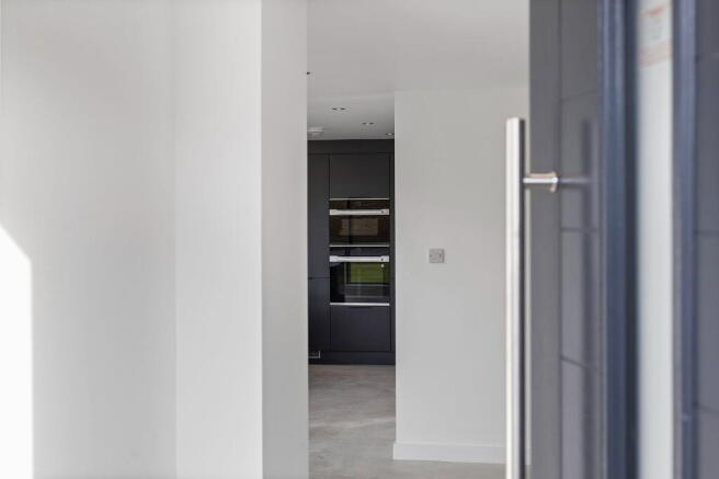 3 bed Semi-Detached for sale Image 9