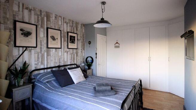 Bedroom 1 (Double)