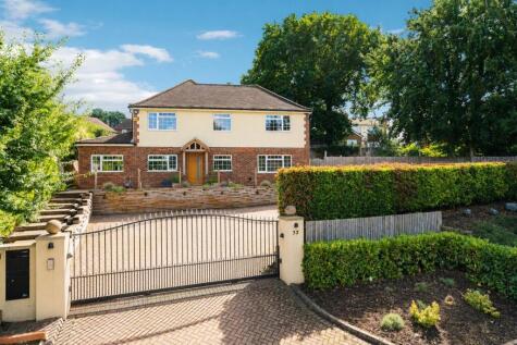 Amersham Road, Chalfont St Peter, Gerrards Cross, SL9