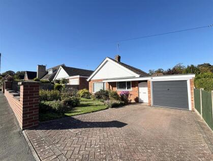 Linda Crescent, Louth