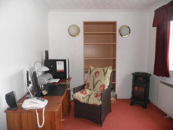 Photo 9