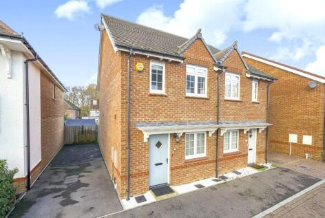 Wyatt Close, Bisley, Woking, Surrey, GU24