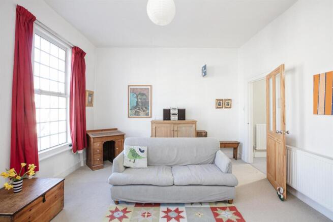 Trafalgar Avenue, Peckham, SE15 photo 4