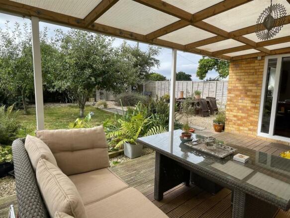 Patio1.jpg