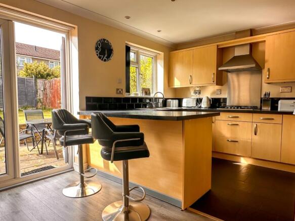 Kitchen/Breakfast