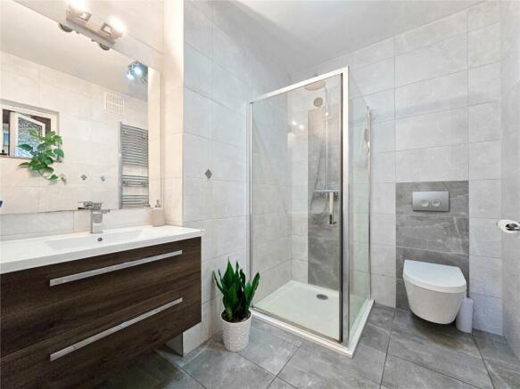 Large Bathroom