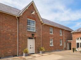 4, The Stables Walpole Court, Orford Street, Dorchester DT2 8TJ