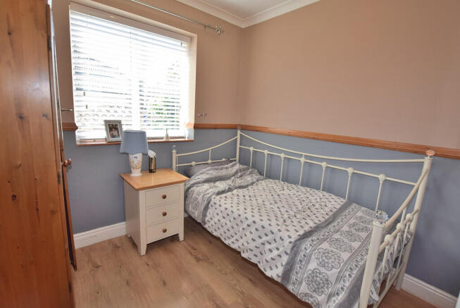 3 bed Terraced Bungalow for sale Image 10