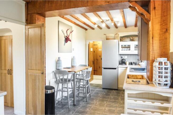 Kitchen/Breakfast