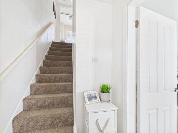 30, Elizabeth Avenue, Bridgnorth photo 4