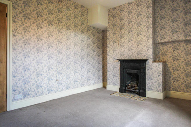 3 bed Terraced for sale Image 8
