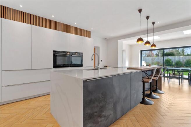 Living Kitchen E