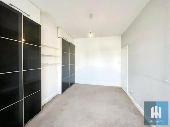 2 bed Terraced to rent Image 7