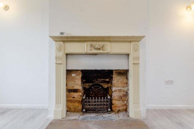 8464841-Interior03-800.jpg