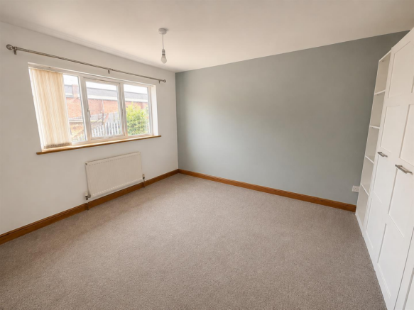 3 bed Semi-Detached for sale Image 7