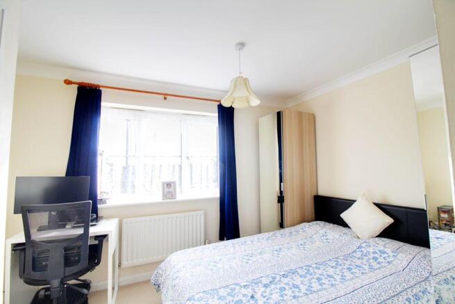 Bedroom 2 (Double)