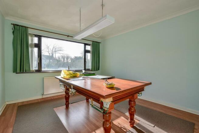 Lounge/Games Room